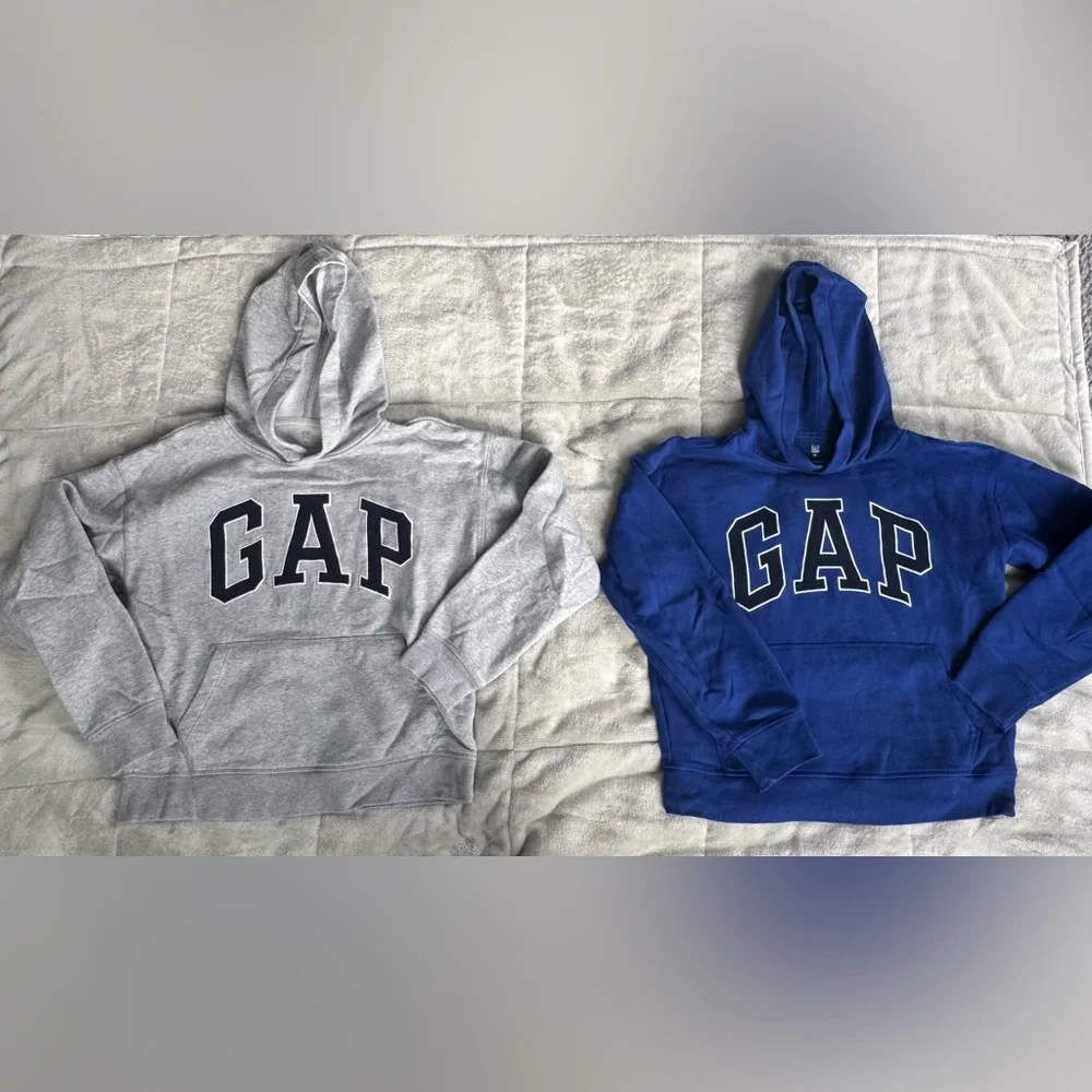 ⚠️2 GAP Cozy Gray and Blue Hoodies⚠️